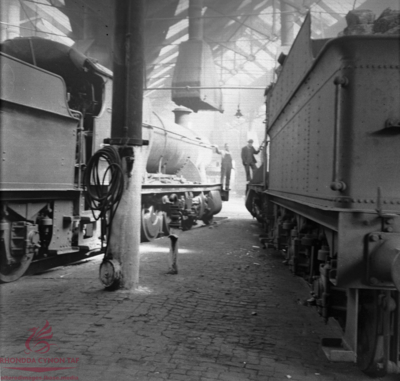 2 locos standing inside Aberdare Dept